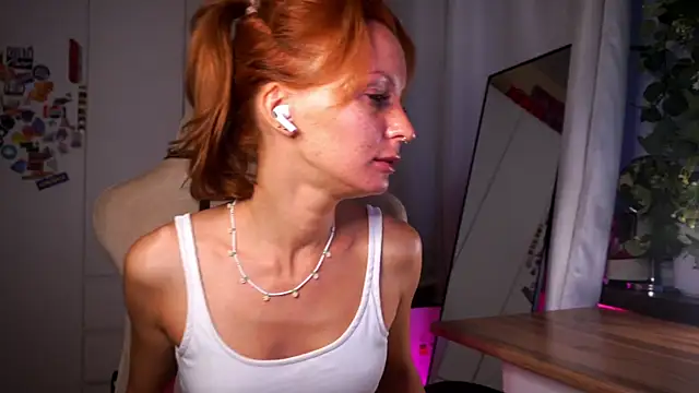 Liuba Fox online show from 06/28/26, 07:09