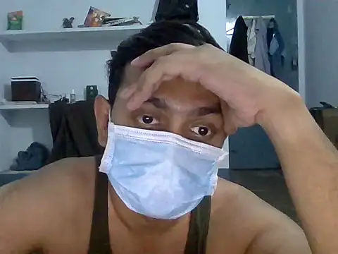 introvert7 online show from 04/19/26, 06:32