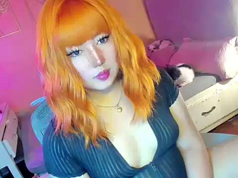 HOTnWILDalice online show from 12/16/25, 11:43