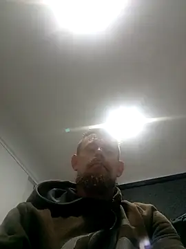 Skody31 online show from 11/10/25, 04:17