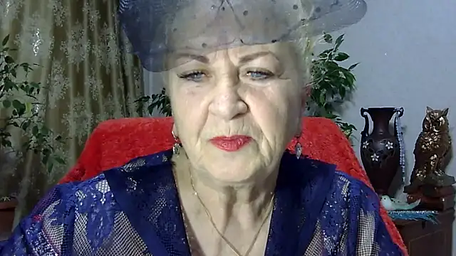 Snapshot of Emma52610 chatting on 03/01/25, 05:42 Emma52610 online show from 03/01/25, 05:42