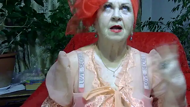 Snapshot of Emma52610 chatting on 03/09/25, 05:28 Emma52610 online show from 03/09/25, 05:28