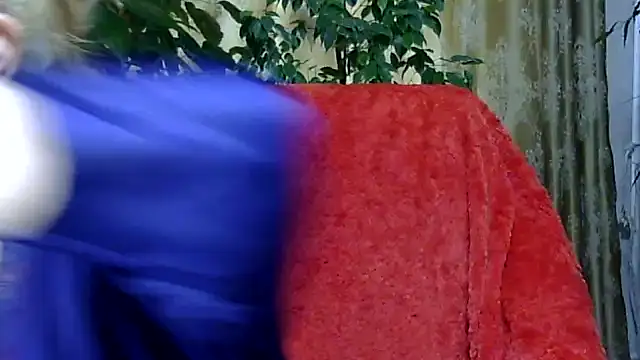 Emma52610 online show from 11/12/25, 12:27