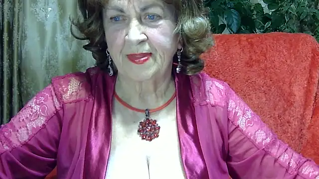 Emma52610 online show from 04/07/26, 04:07