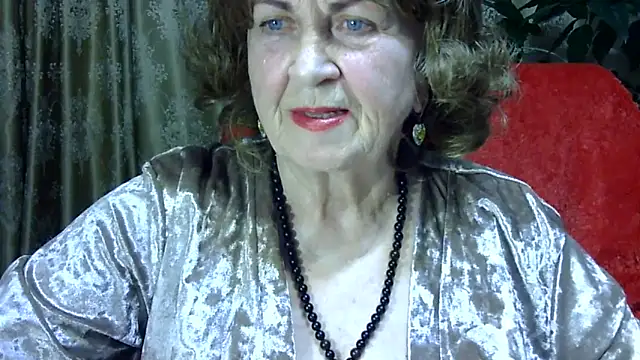 Emma52610 online show from 04/23/26, 05:04