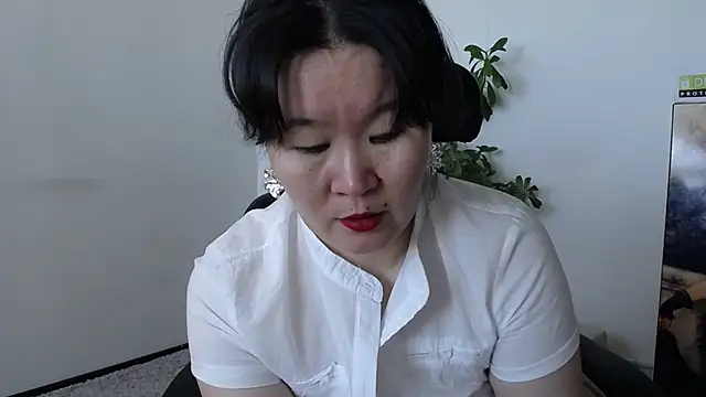 Akira xx online show from 10/16/25, 02:23