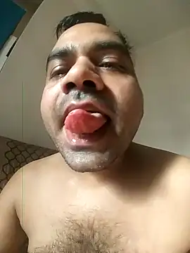 Snapshot of sexyadamsexy chatting on 05/23/26, 02:06 sexyadamsexy online show from 05/23/26, 02:06