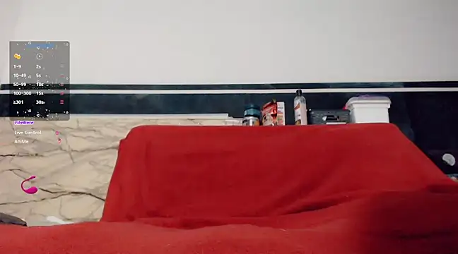 Snapshot of camyl93 chatting on 01/06/25, 01:20 camyl93 online show from 01/06/25, 01:20