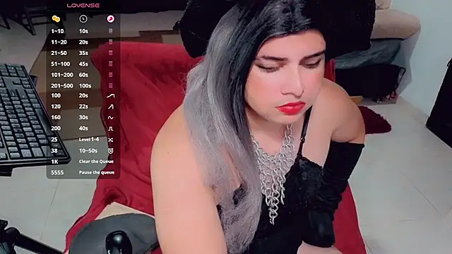 Snapshot of camyl93 chatting on 05/03/26, 03:29 camyl93 online show from 05/03/26, 03:29