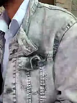 Snapshot of ThethunderPo chatting on 12/09/24, 08:33 ThethunderPo online show from 12/09/24, 08:33