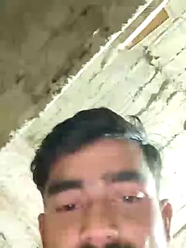 Snapshot of ThethunderPo chatting on 12/23/24, 01:08 ThethunderPo online show from 12/23/24, 01:08