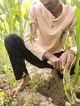 Snapshot of ThethunderPo chatting on 02/16/25, 08:54 ThethunderPo online show from 02/16/25, 08:54