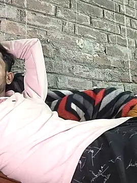 Snapshot of ThethunderPo chatting on 02/19/25, 06:11 ThethunderPo online show from 02/19/25, 06:11