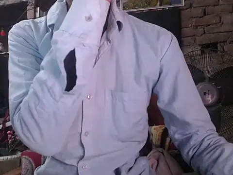 Snapshot of ThethunderPo chatting on 02/23/25, 01:57 ThethunderPo online show from 02/23/25, 01:57