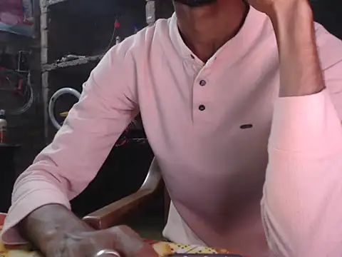 Snapshot of ThethunderPo chatting on 02/26/25, 01:08 ThethunderPo online show from 02/26/25, 01:08