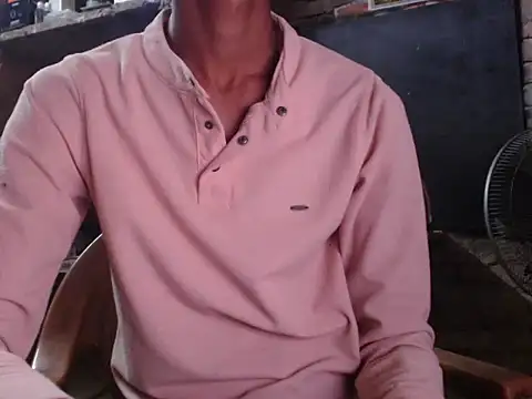 Snapshot of ThethunderPo chatting on 03/18/25, 09:20 ThethunderPo online show from 03/18/25, 09:20