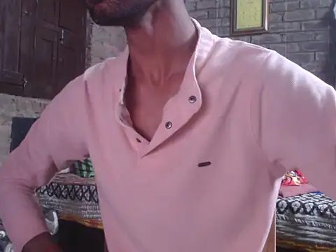 Snapshot of ThethunderPo chatting on 09/13/25, 01:49 ThethunderPo online show from 09/13/25, 01:49