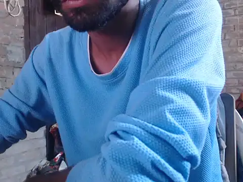 Snapshot of ThethunderPo chatting on 10/08/25, 07:06 ThethunderPo online show from 10/08/25, 07:06