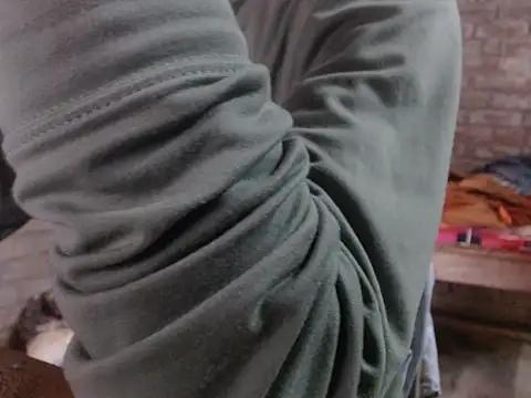 Snapshot of ThethunderPo chatting on 10/11/25, 05:17 ThethunderPo online show from 10/11/25, 05:17