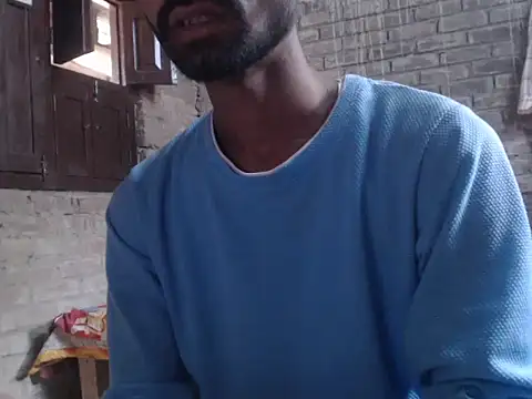 Snapshot of ThethunderPo chatting on 10/23/25, 01:38 ThethunderPo online show from 10/23/25, 01:38