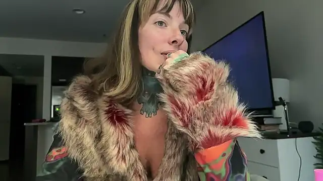 airgeadx online show from 10/21/25, 08:20