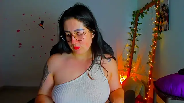 Susan Foxx online show from 11/06/25, 07:59