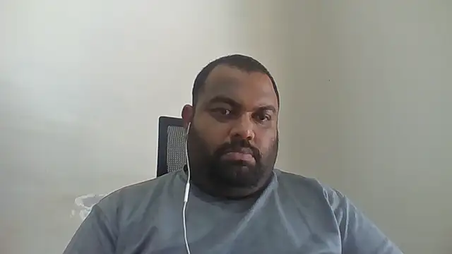 Snapshot of FatCockBoySL chatting on 06/06/26, 06:29 FatCockBoySL online show from 06/06/26, 06:29