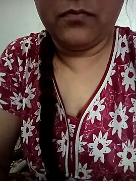 Snapshot of naughtymadam chatting on 03/02/26, 03:20 naughtymadam online show from 03/02/26, 03:20