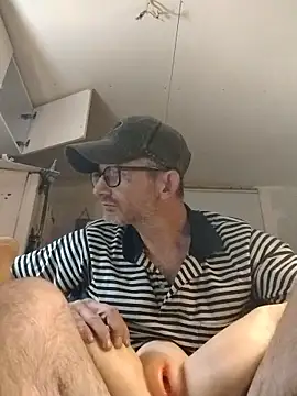 ROBERT0516 online show from 11/15/25, 01:18