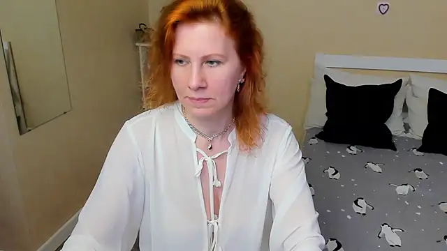 FoxySophia online show from 09/17/25, 03:46