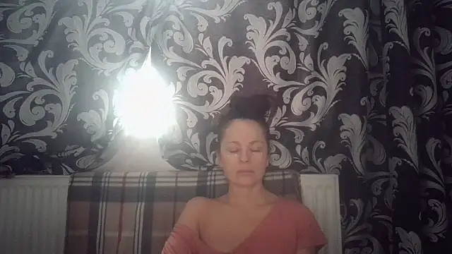 LindaStarS online show from 12/02/25, 07:03