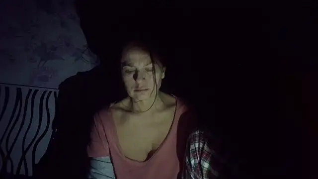 LindaStarS online show from 12/15/25, 06:23