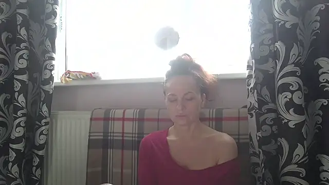 LindaStarS online show from 04/09/26, 05:40