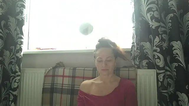 LindaStarS online show from 04/09/26, 06:30