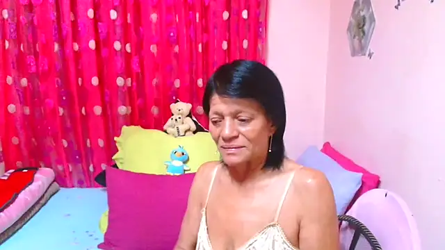 SLUTTYROXY online show from 04/13/26, 06:02