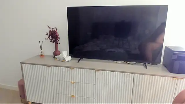 Snapshot of channel_3 chatting on 03/03/25, 07:49 channel 3 online show from 03/03/25, 07:49