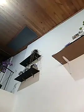 loveuu-bae online show from 02/15/25, 04:14