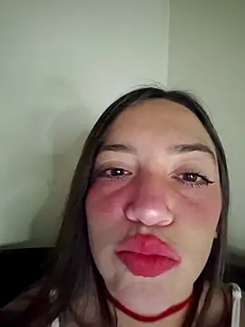 loveuu-bae online show from 06/03/26, 01:52