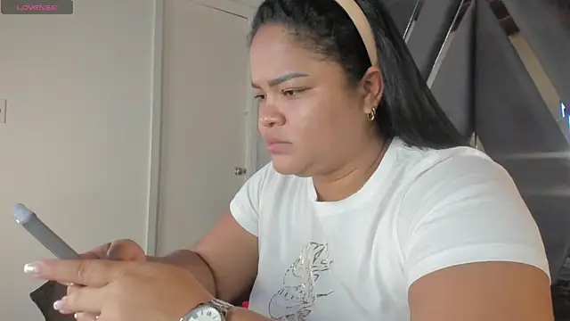 moonsweet1 online show from 02/28/25, 07:03