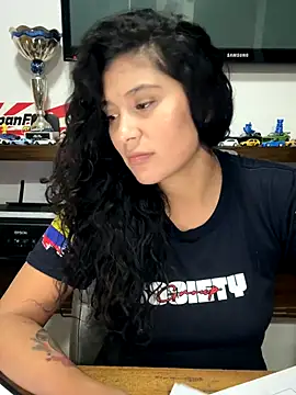 kinky milaxh online show from 12/14/25, 11:09