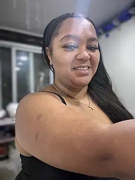 yanza2002 online show from 03/05/25, 02:36