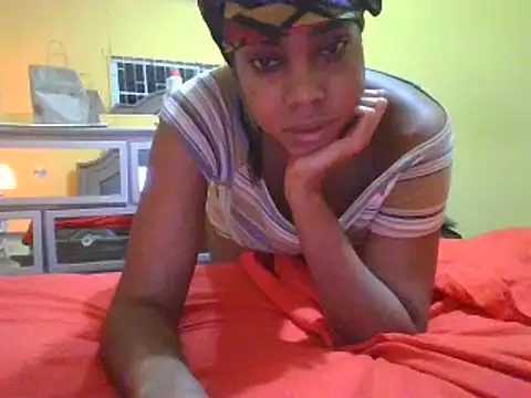 Snapshot of HONEYSWEETS_LIVE chatting on 02/27/25, 12:54 HONEYSWEETS LIVE online show from 02/27/25, 12:54