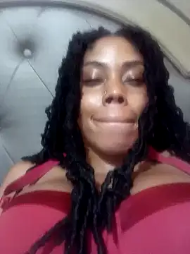 Snapshot of HONEYSWEETS_LIVE chatting on 03/08/25, 05:38 HONEYSWEETS LIVE online show from 03/08/25, 05:38