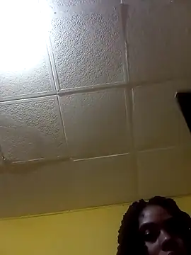 Snapshot of HONEYSWEETS_LIVE chatting on 03/11/25, 12:54 HONEYSWEETS LIVE online show from 03/11/25, 12:54