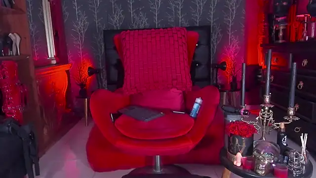 Snapshot of GabrielaAroms chatting on 03/01/25, 10:02 GabrielaAroms online show from 03/01/25, 10:02