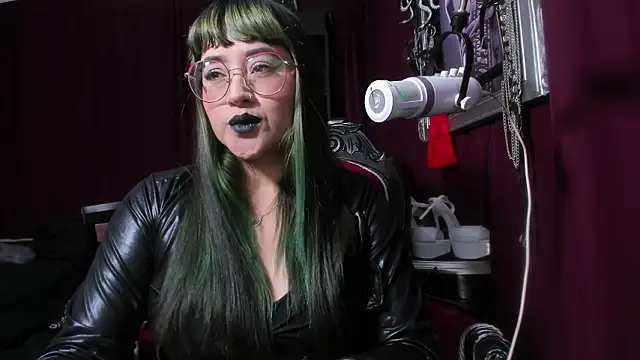 MeGoddesSara online show from 03/04/26, 06:36