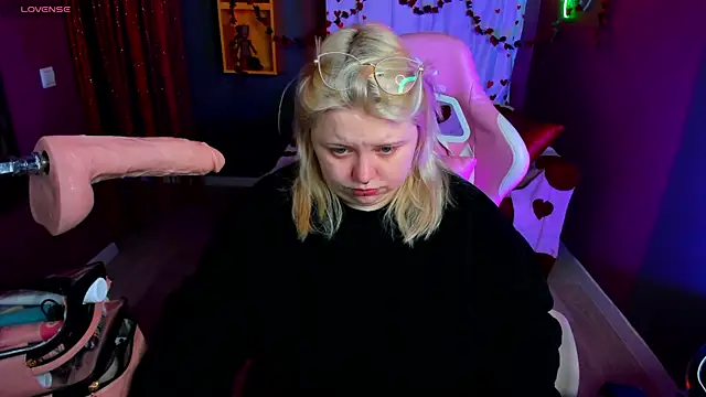 Yoki Shizuko online show from 02/07/26, 06:39