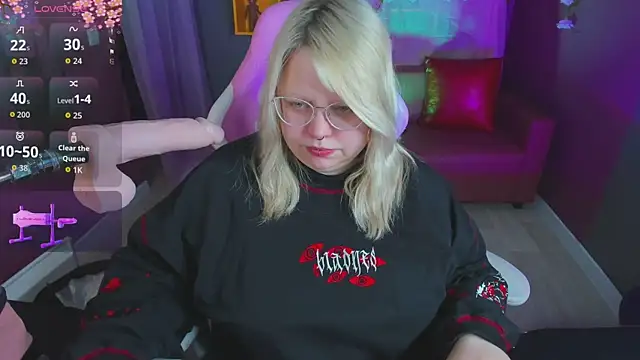 Yoki Shizuko online show from 03/15/26, 06:30