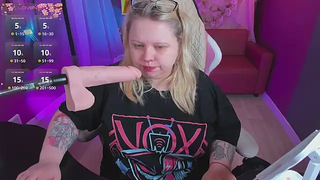 Yoki Shizuko online show from 04/20/26, 06:05