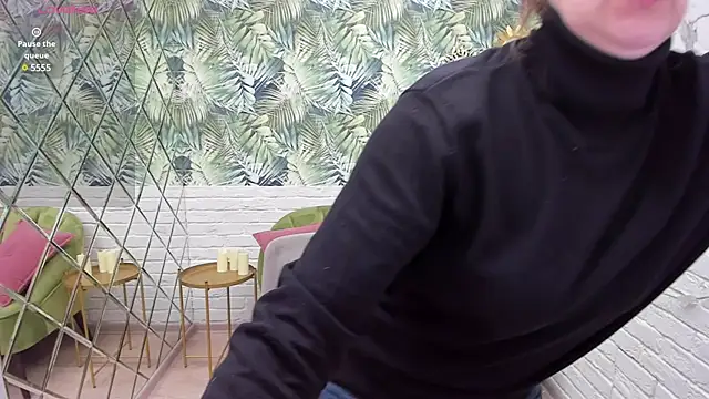 Paris Cherry online show from 03/08/25, 04:56